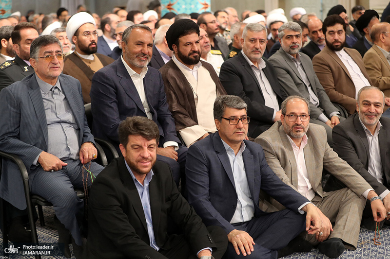 دیدار مسئولان نظام و مهمانان کنفرانس وحدت اسلامی با رهبر معظم انقلاب