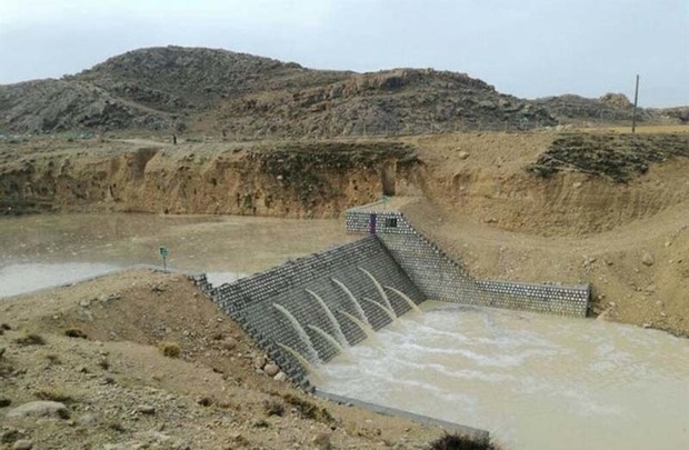 سه میلیون متر مکعب آب در سازه های آبخیزداری جمع آوری شد