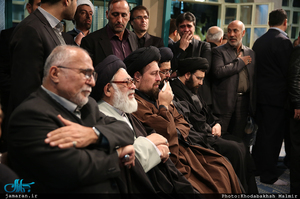 مراسم وداع با پیکر آیت الله هاشمی رفسنجانی(ره) در حسینیه جماران-16