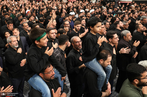 آخرین شب مراسم عزاداری محرم در حسینیه امام خمینی