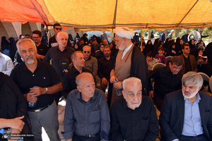 مراسم خاکسپاری سیدعلی صنیع خانی در بهشت زهرا (س) تهران