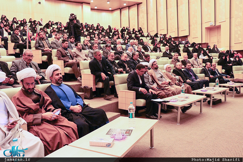 همایش اعضا و فعالان مجمع قرآنیان استان و فعالان قرآنی شهرستان خمین