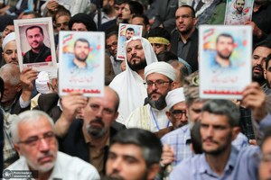 مراسم گرامیداشت عید میلاد پیامبر اکرم (ص) و امام صادق (ع) در حسینیه امام خمینی (ره)