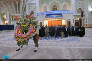 تجدید میثاق کارکنان سازمان ملی استاندارد با آرمان های امام خمینی(س)