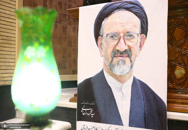 تسلیت مهندس میرحسین موسوی به خانواده مرحوم دعایی