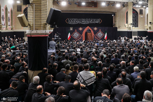 مراسم عزاداری شب تاسوعای حسینی در حسینیه امام خمینی