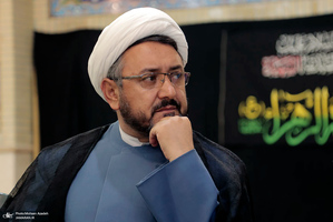 حضور سید حسن خمینی در مراسم سالگرد حجت الاسلام و المسلمین محتشمی پور