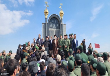 رئیسی: وجب به وجب ایران اسلامی شاهد از خودگذشتگی پاسداران و نیروهای مسلح کشور است/ جوانان باید بدانند شهید بروجردی در فضای ناامیدی آن دوران با چه تدبیری شهر به شهر امنیت را برقرار کرد