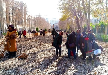 میدان مشق تهران؛ گذری شاد برای گردشگران