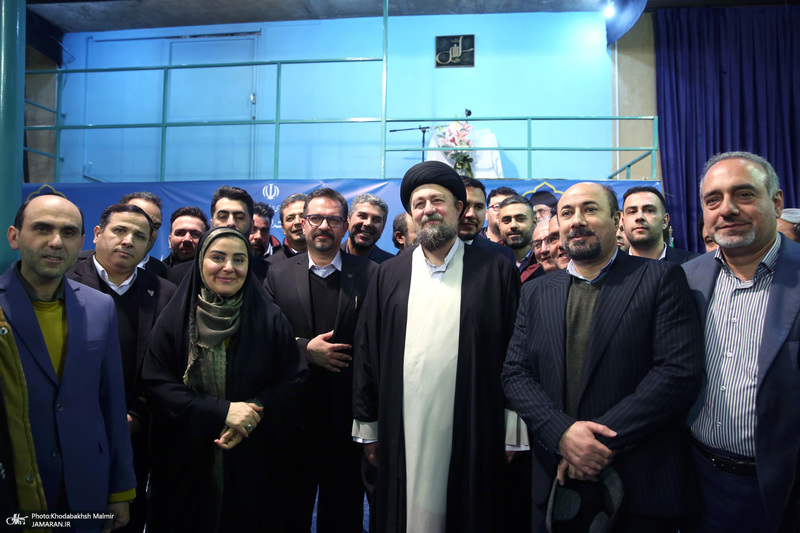 دیدار وزیر و جمعی از کارکنان وزارت راه و شهرسازی با سید حسن خمینی