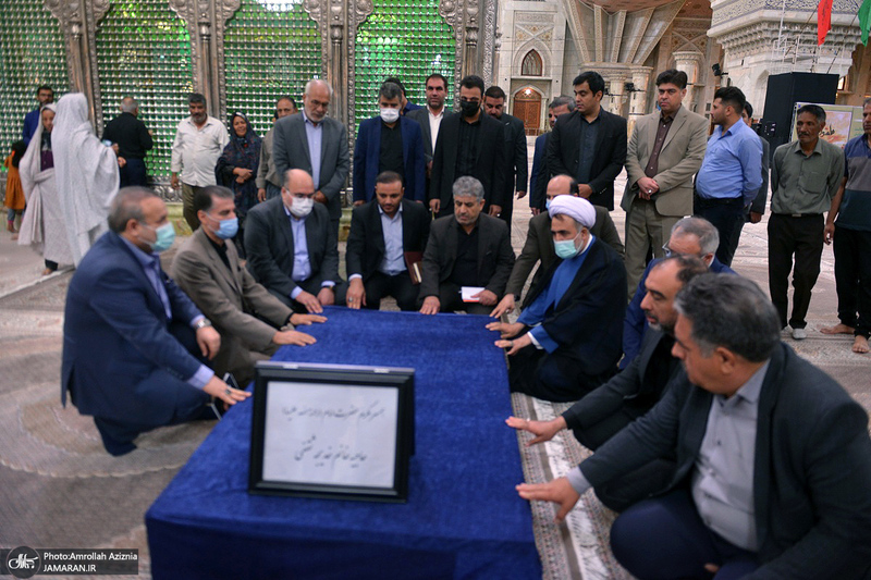 مراسم تودیع و معارفه رئیس حوزه قضایی بخش آفتاب در حرم امام خمینی