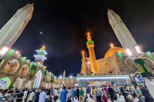 صحن و سرای حرم‌ مطهر امام علی (ع) در نجف اشرف