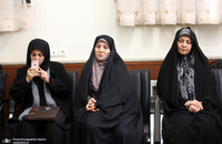 دیدارمدیران و جمعی از اعضای تحریه موسسه مطبوعاتی ایران و خبرگزاری ایرنا با سید حسن خمینی