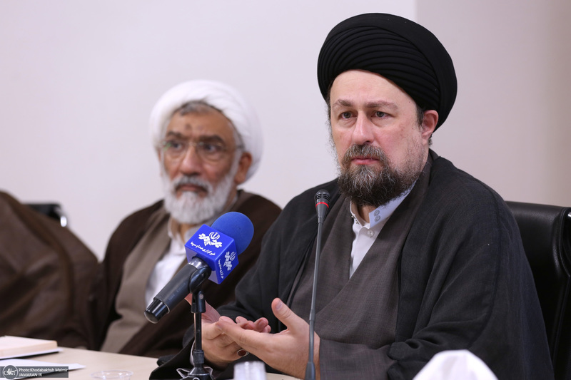 آیین رونمایی  از فصلنامه گواه در مرکز اسناد انقلاب اسلامی