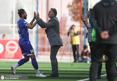 گلایه فرشید باقری از بازیکنان استقلال