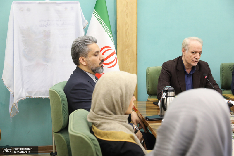 رونمایی از پوستر نمایشگاه توانمندی‌های روستایی و عشایری