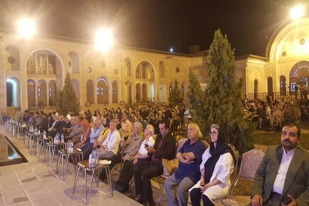 نوزدهمین جشنواره نمایش‌های آیینی و سنتی در کاشان آغاز شد