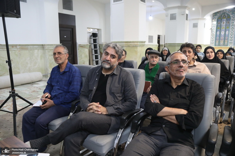 هفتمین محفل ادبی پروانه‌ ها در مجتمع فرهنگی هنری یادگار امام (ره) قم