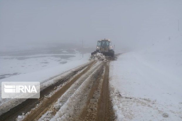 بازگشایی راه‌های روستایی در دستور کار مسئولان آستارا