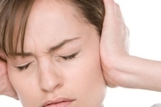 علت کاهش شنوایی پس از شنیدن صدای بلند چیست؟