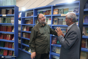 غرفه موسسه تنظیم و نشر آثار امام خمینی (ره) در سی و ششمین نمایشگاه کتاب تهران-3