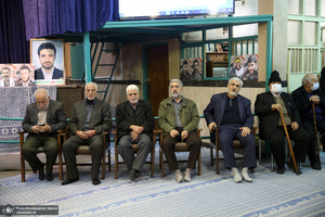 تشییع پیکر مطهر شهید گمنام دفاع مقدس در حسینیه جماران