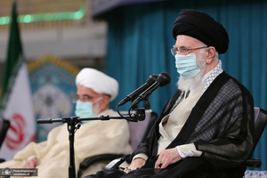 دیدار مسئولان نظام و میهمانان کنفرانس وحدت اسلامى‌ با رهبر معظم انقلاب