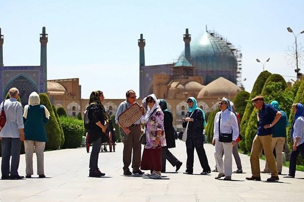 سرگردانی گردشگران خارجی‌ در بازار ارز ایران