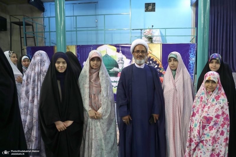 بازدید جمعی از اعضای باشگاه منتظران بنیاد حضرت مهدی موعود (عج) از جماران