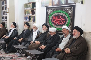 عزاداری اربعین حسینی در دفتر آیت الله العظمی صانعی (ره)