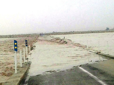 سیل جان 2نفر را دردشتی بوشهر گرفت