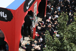 جمعه خشم و نصر و تشییع پنج شهید حمله رژیم صهیونیستی در قم