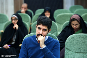 پیش همایش نقد و واکاوی آثار مرتبط با زندگینامه امام خمینی(س)-2