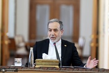 عراقچی: اینکه فکر کنیم مذاکره باعث جنگ شد، درست نیست/ از همان روز اول برنامه‌ریزی‌ها انجام شد که در صورت هدف قرار گرفتن رهبری، تنگه هرمز را ببندیم/ خاتمه جنگ، یک تصمیم جمعی است که توسط شورای عالی امنیت ملی اخذ می‌شود