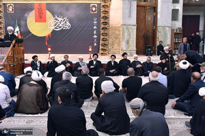 چهارمین شب عزاداری حضرت اباعبدالله الحسین (ع) در حرم امام خمینی