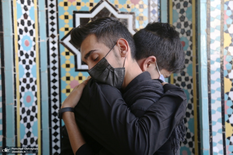 مراسم تشییع حجت الاسلام و المسلمین سید محمد جواد حسینی کاشانی(ره)