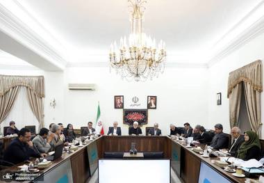 جلسه شورای عالی راهبری برنامه هفتم پیشرفت/ عارف: بازسازی و نوسازی ناوگان هوایی کشور ضرورت دارد/ اگر کشورهای اسلامی همبستگی خود را حفظ می‌کردند دشمنان نمی‌توانستند مرتکب جنایات غزه شوند/ حجم میلیونی زوار اربعین نشانگر ظرفیت اسلام و شیعه است