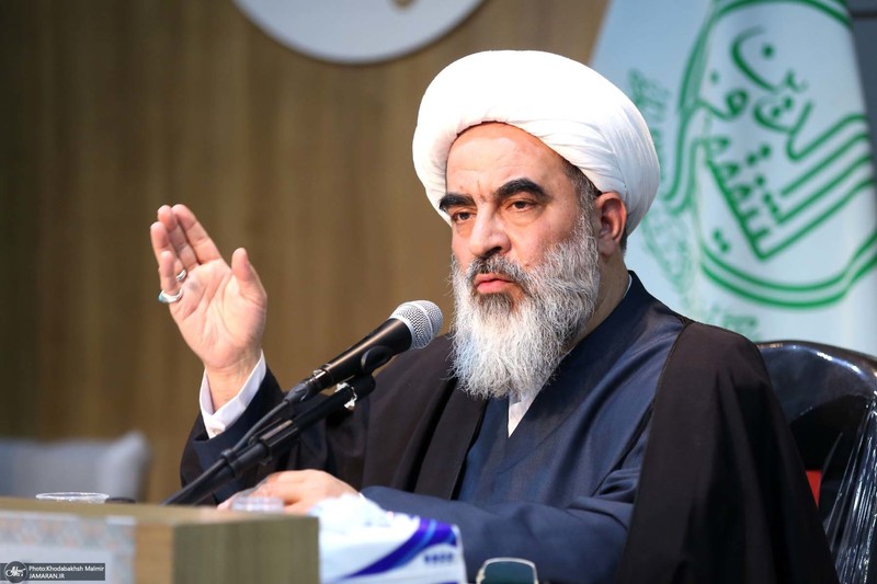 آیین رونمایی از کتاب «فقه جلیل» در مرکز فقهی ائمه اطهار(ع)