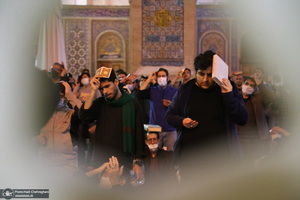 مراسم احیای شب بیست و یکم ماه رمضان در حرم کریمه اهل بیت(س)