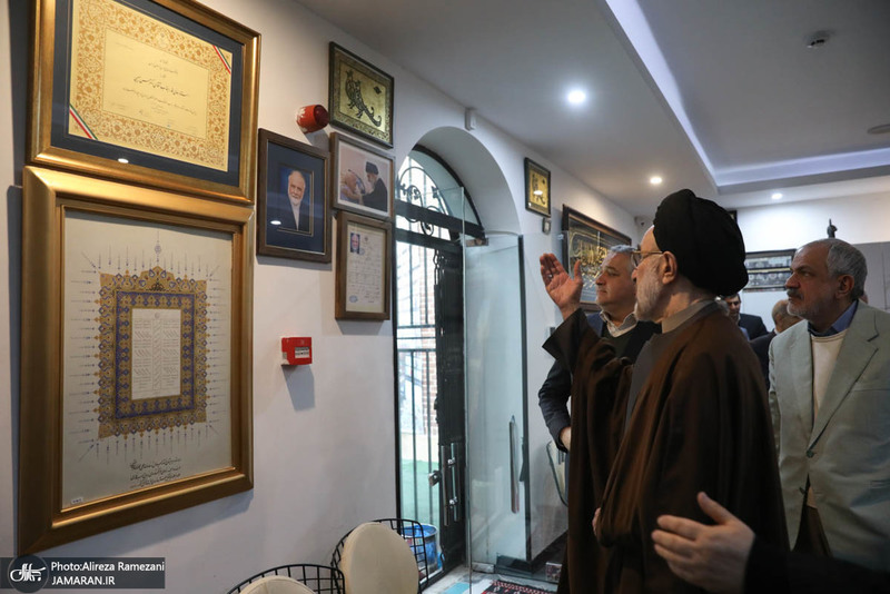 بازدید سید محمد خاتمی از موزه دکتر حسن حبیبی