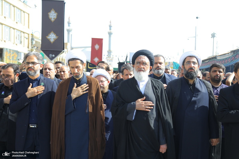 دسته عزاداری خادمین حرم مطهر حضرت معصومه (س) در سالروز شهادت امام رضا (ع)