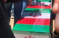 مراسم تشییع احسان اشراقی و دختر 9 ساله‌اش که در حملات اسراییل شهید شدند (1)