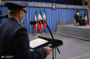 دیدار فرماندهان و کارکنان نیروی هوایی ارتش با فرمانده معظم کل قوا