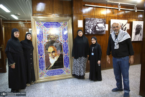 بازدید جمعی از زائرین اباعبدالله الحسین (ع) از کشور ترکیه از جماران