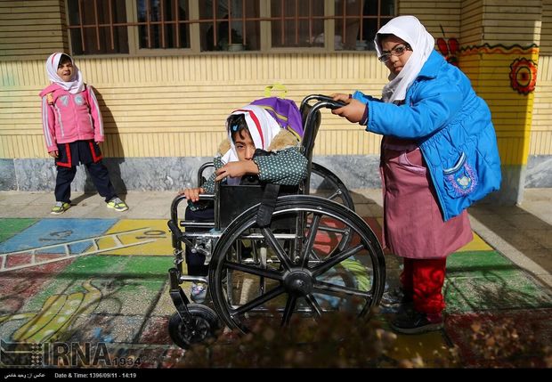 کرونا و افزون شدن مشکلات دانش‌آموزان استثنایی فارس