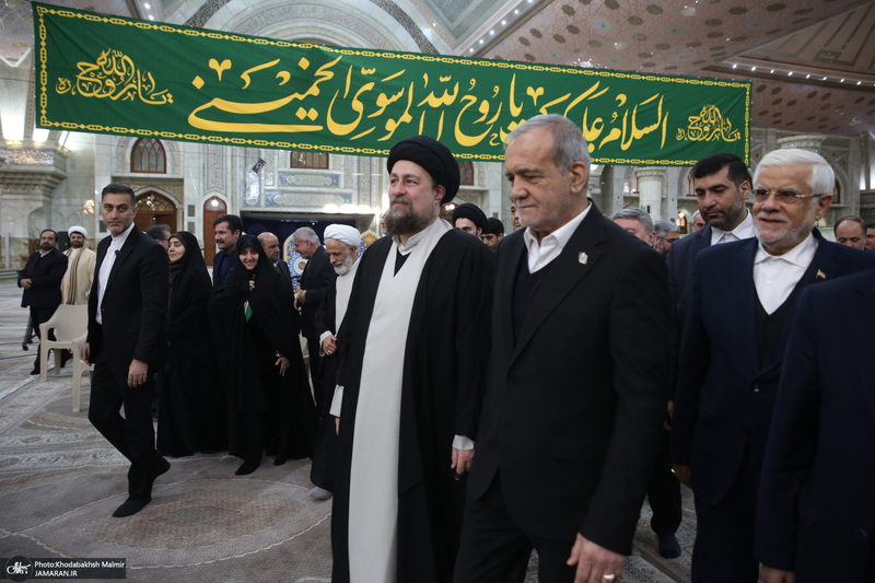 تجدید میثاق اعضای هیئت دولت با آرمان های امام خمینی (س) -2