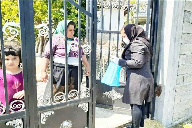 ۲۵۰ بسته بهداشتی ستاد اجرایی فرمان امام در آستارا توزیع شد