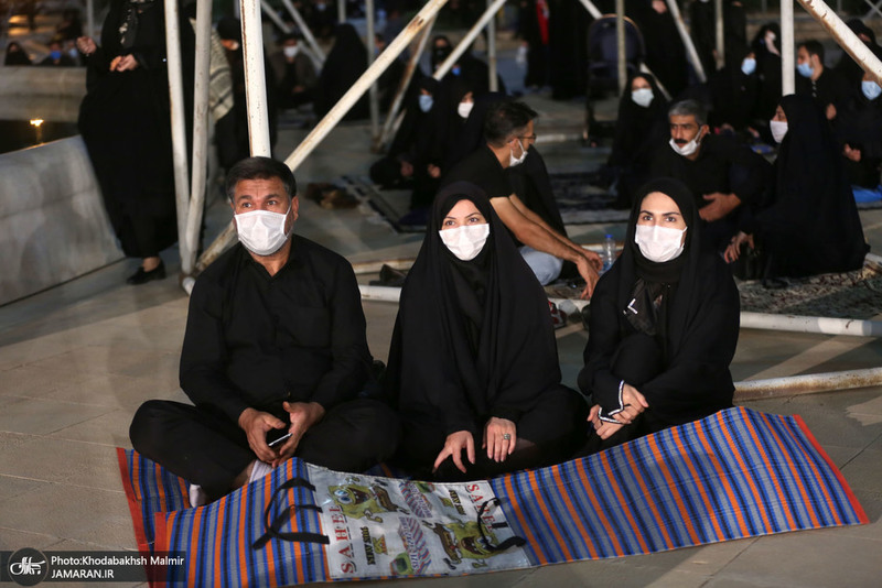 عزاداری شب شام غریبان حسینی(ع) در حرم مطهر امام خمینی (س)