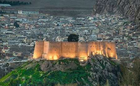 بازدید 9 هزارو 204 گردشگر نوروزی ازقلعه فلک الافلاک خرم آباد