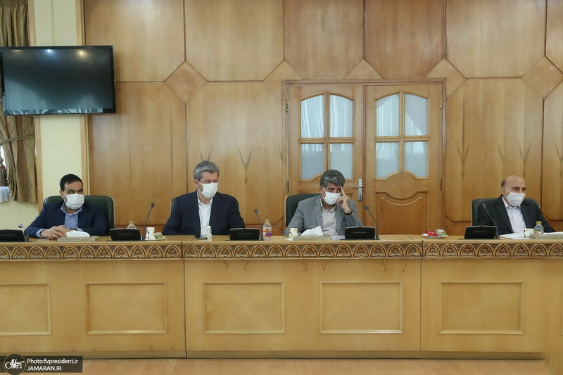جلسه شورای عالی اجرای سیاست‌های کلی اصل ۴۴ قانون اساسی با حضور جهانگیری